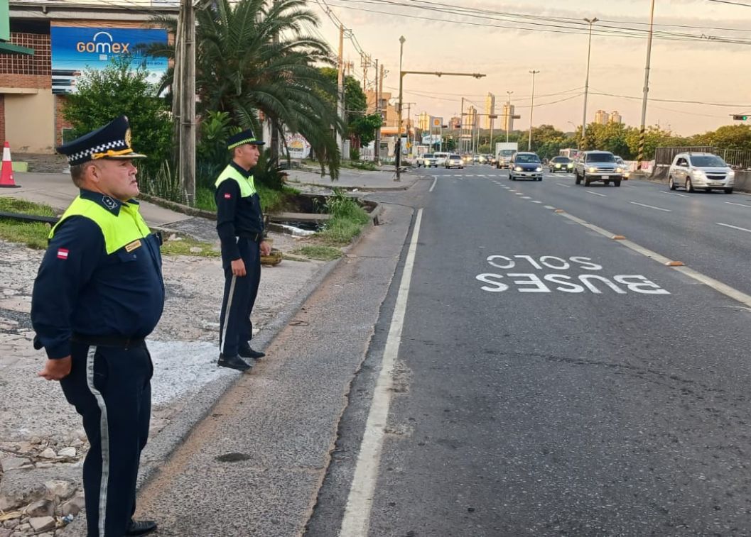 Control al carril exclusivo para buses. Foto: Gentileza.