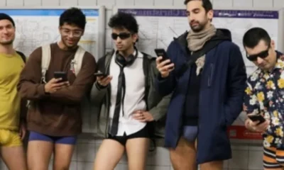 viaje en metro sin pantalones