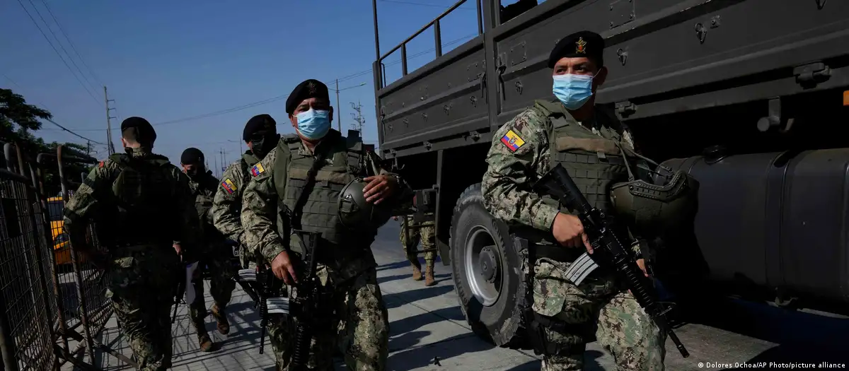 Militares de Ecuador. Foto: DW.