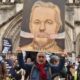 Protesta a favor de la liberación de Julian Assange, en Londres. Foto: DW.