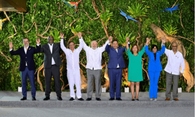 Presidentes y autoridades de las naciones amazónicas, reunidos en Brasil para crear políticas de protección a la selva en conjunto, en agosto de 2023. Foto: El País.