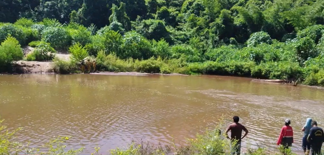 El cuerpo del menor fue hallado en el río Aquidabán. Foto: Captura.