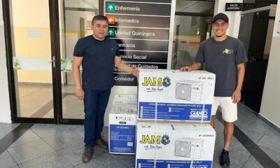 El futbolista Santiago Ocampos Ibarra donó electrodomésticos al Hospital de Acosta Ñu. Foto: Gentileza.