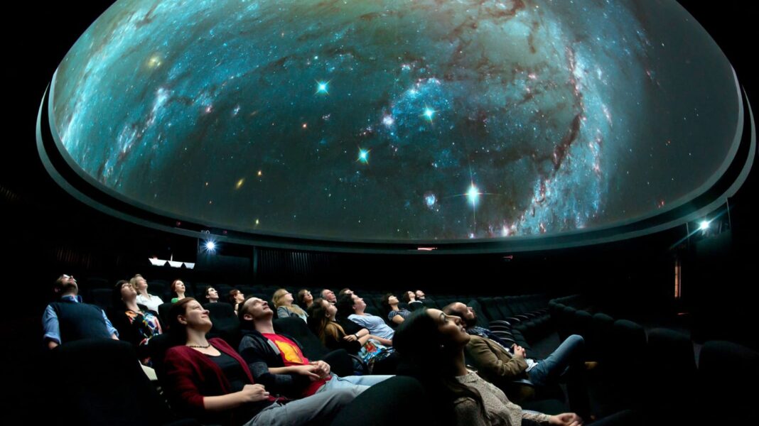 Un verdadero viaje a las estrellas ofrecerá “San Cosmos”, el primer planetario digital del Paraguay que se prepara para abrir sus puertas al público. Foto: Gentileza.