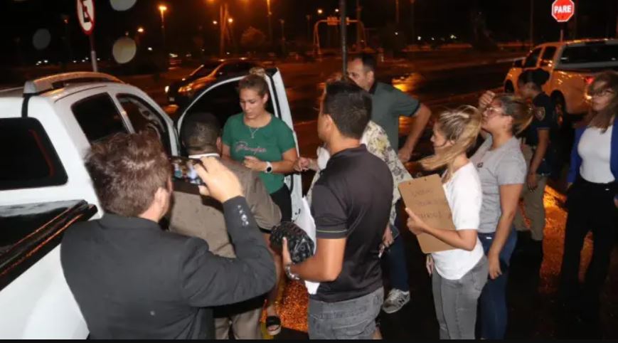 Jueza concedió arresto domiciliario a procesados por presunta venta de cargos para el IPS. Foto: Captura.