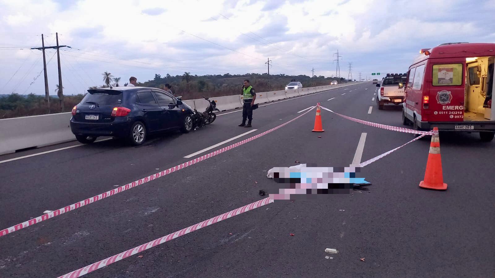 Accidente fatal sobre la ruta PY02 en Caacupe. Foto: Bomberos de Caacupé.