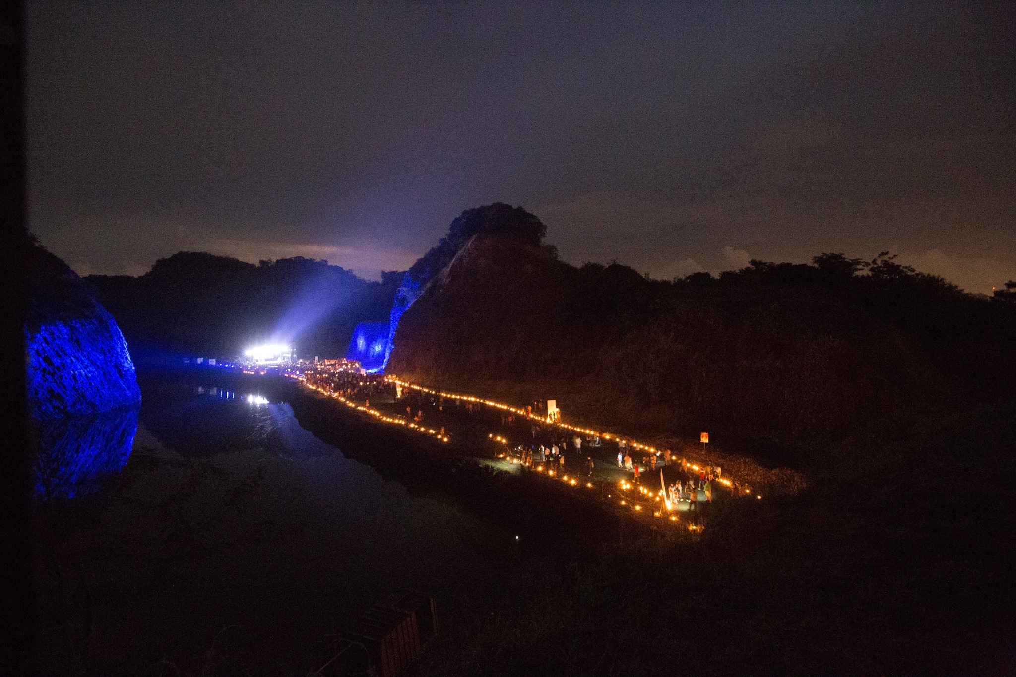 Vía Crucis en el Cerro Ñemby, 2018. Foto: Juan Carlos Meza, Fotociclo.