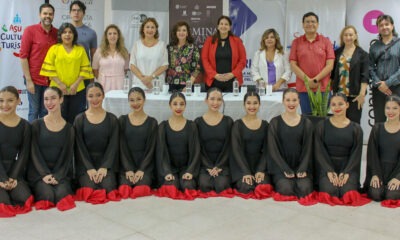 Elenco de Carmina Burana y autoridades durante la conferencia de prensa. Cortesía