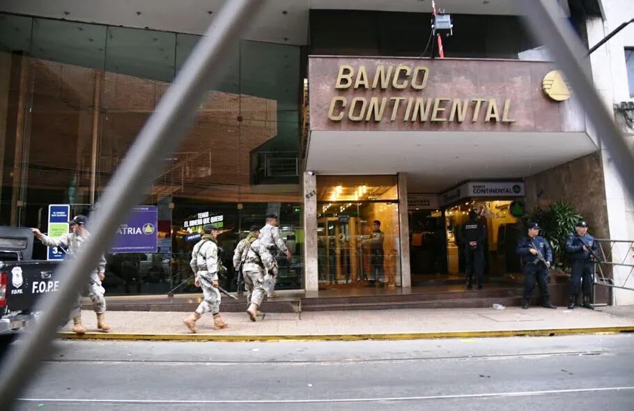 Banco Continental. Foto: R. 1000 AM.