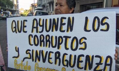 Manifestación de PPP contra el ministro de Educación. Foto: Radio Cáritas.