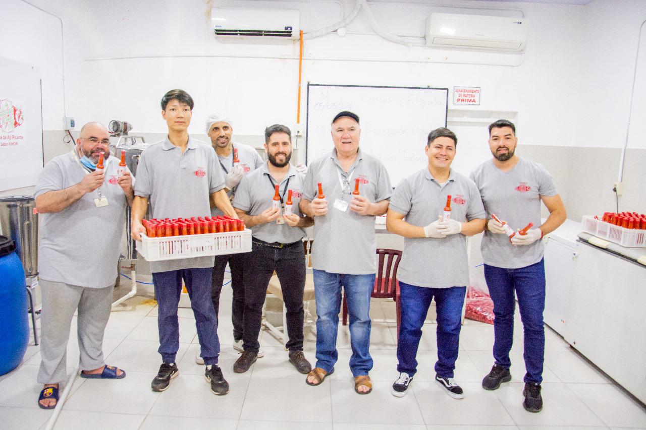 Equipo emprendedor detrás de "Prisioneros del sabor".