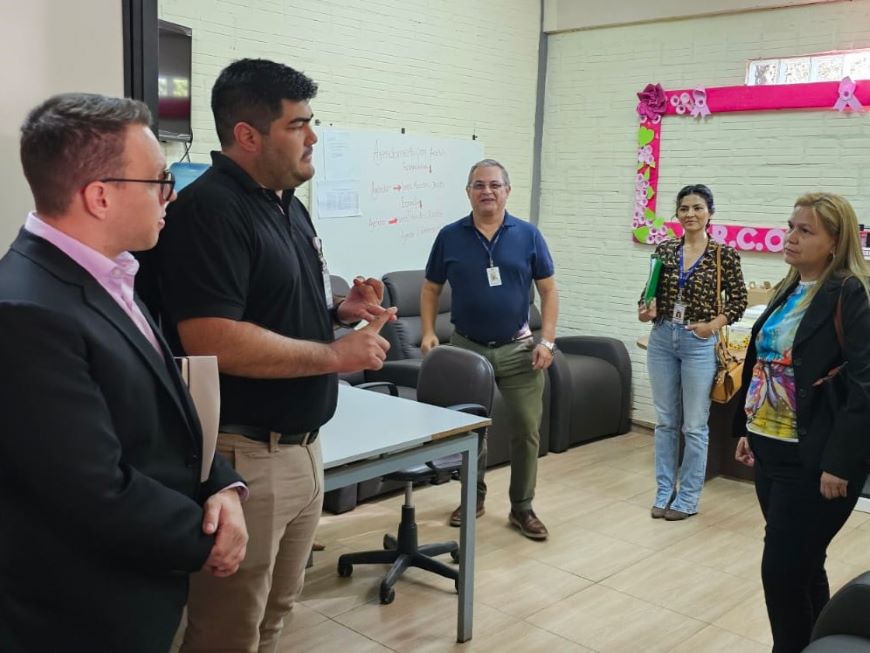 Salud y Cones supervisaron prácticas de estudiantes de Medicina. Foto: MSP BS.