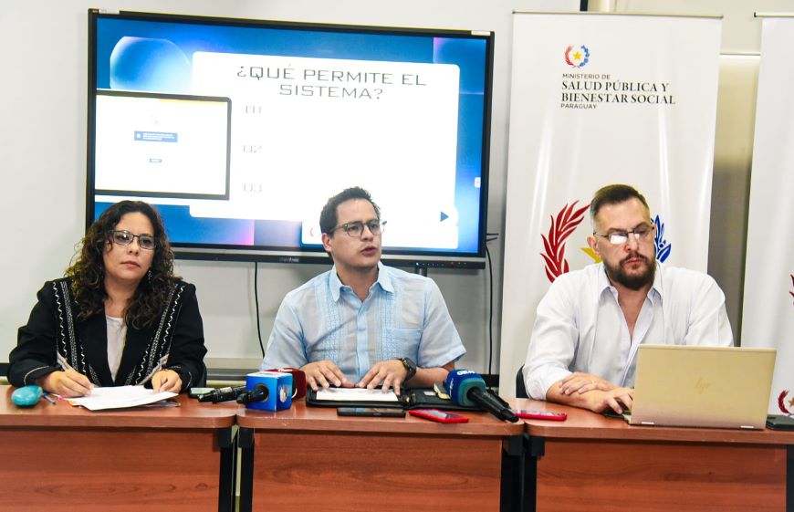 Trabajo articulado para fortalecer prácticas de estudiantes de medicina. Foto: Ministerio de Salud.