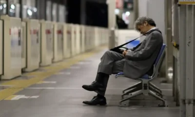 Japón es un país donde se trabajan largas horas y eso hace que muchos empleados piensen en renunciar. Foto: DW.