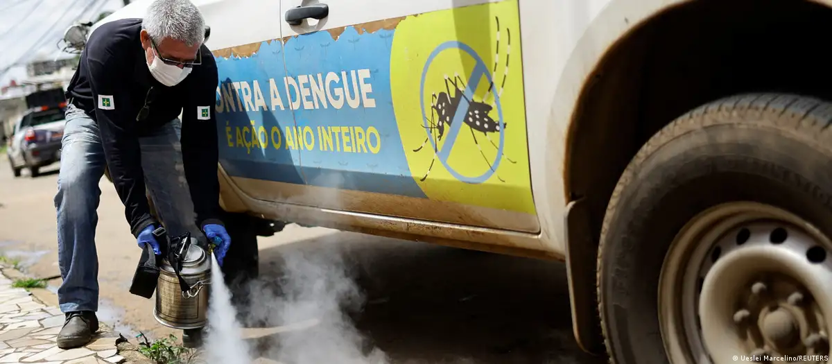 Lucha contra el Dengue en Brasil. Foto: DW.