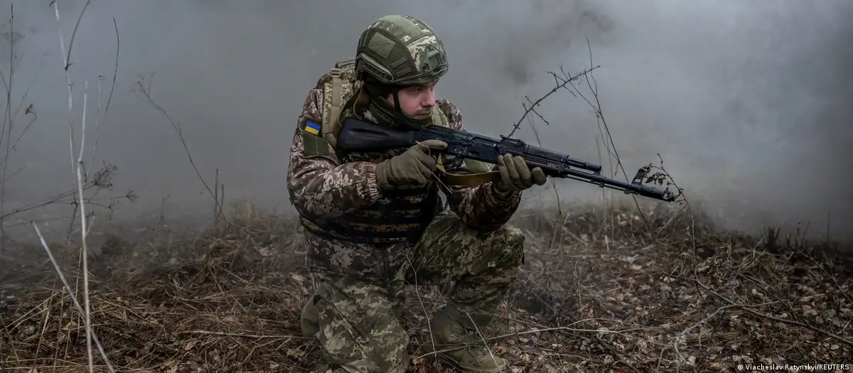 Soldado ucraniano. Foto: DW