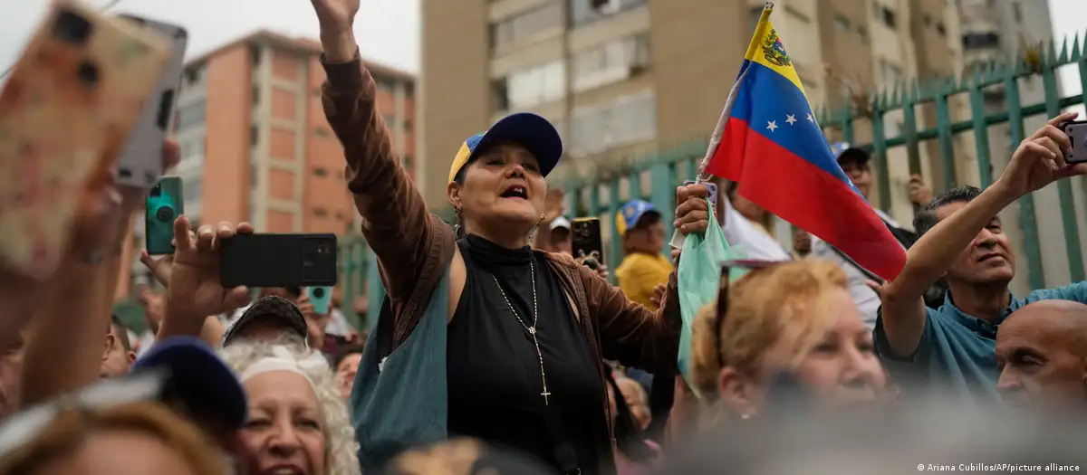 La líder opositora María Corina Machado instó a sus seguidores a mantener la fe este miércoles durante un discurso en San Antonio. Foto: DW