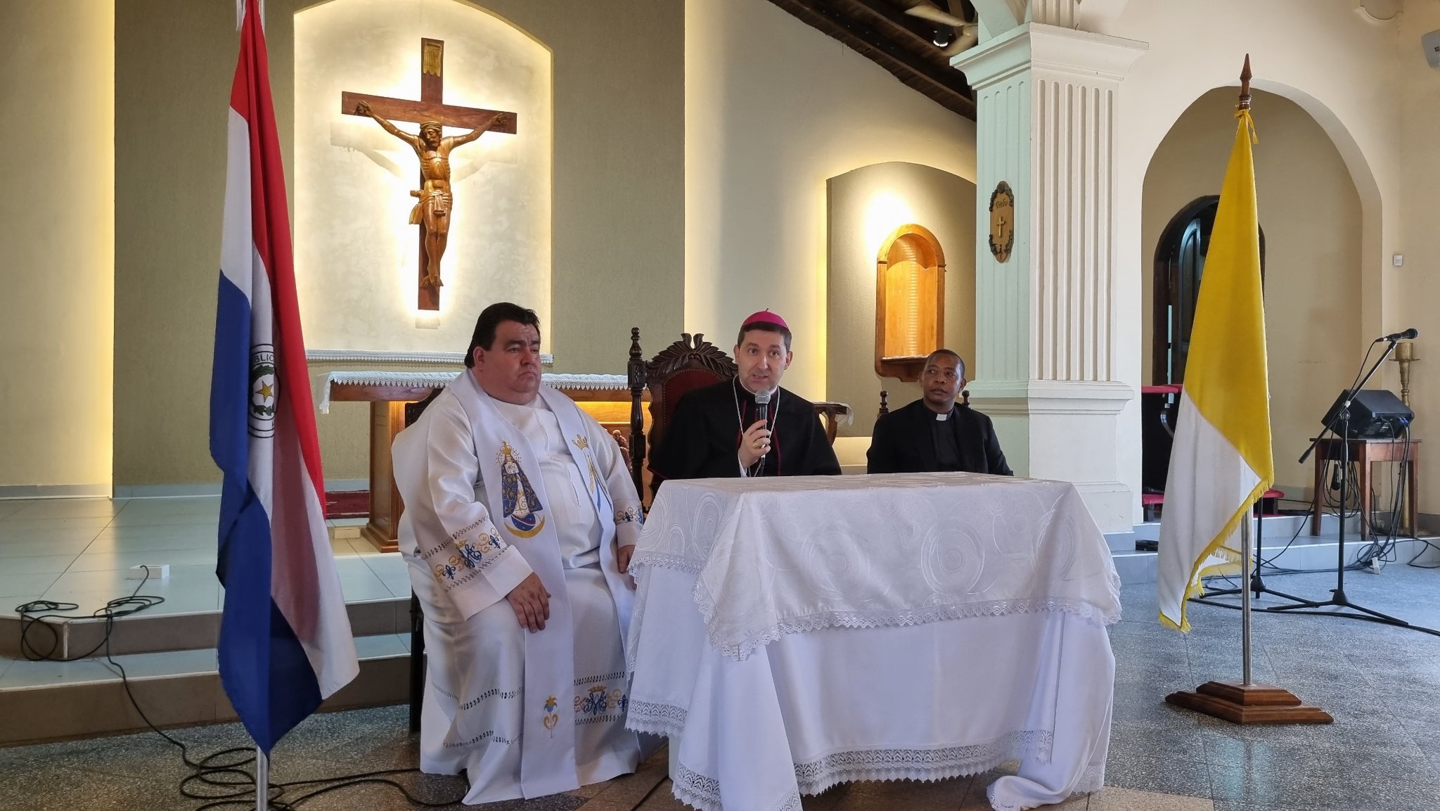 Nuncio Apostólico, Mons. Vincenzo Turturro. Foto: Arzobispado de Asunción.