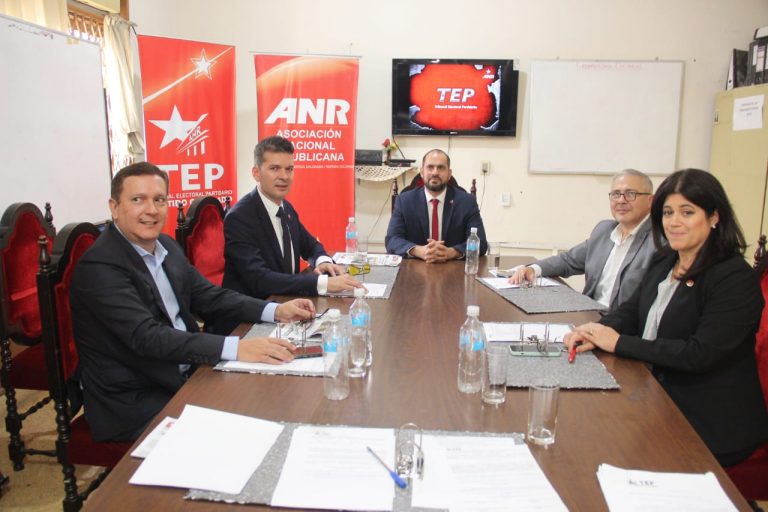 Integrantes del TEP de la ANR. Foto: Gentileza.