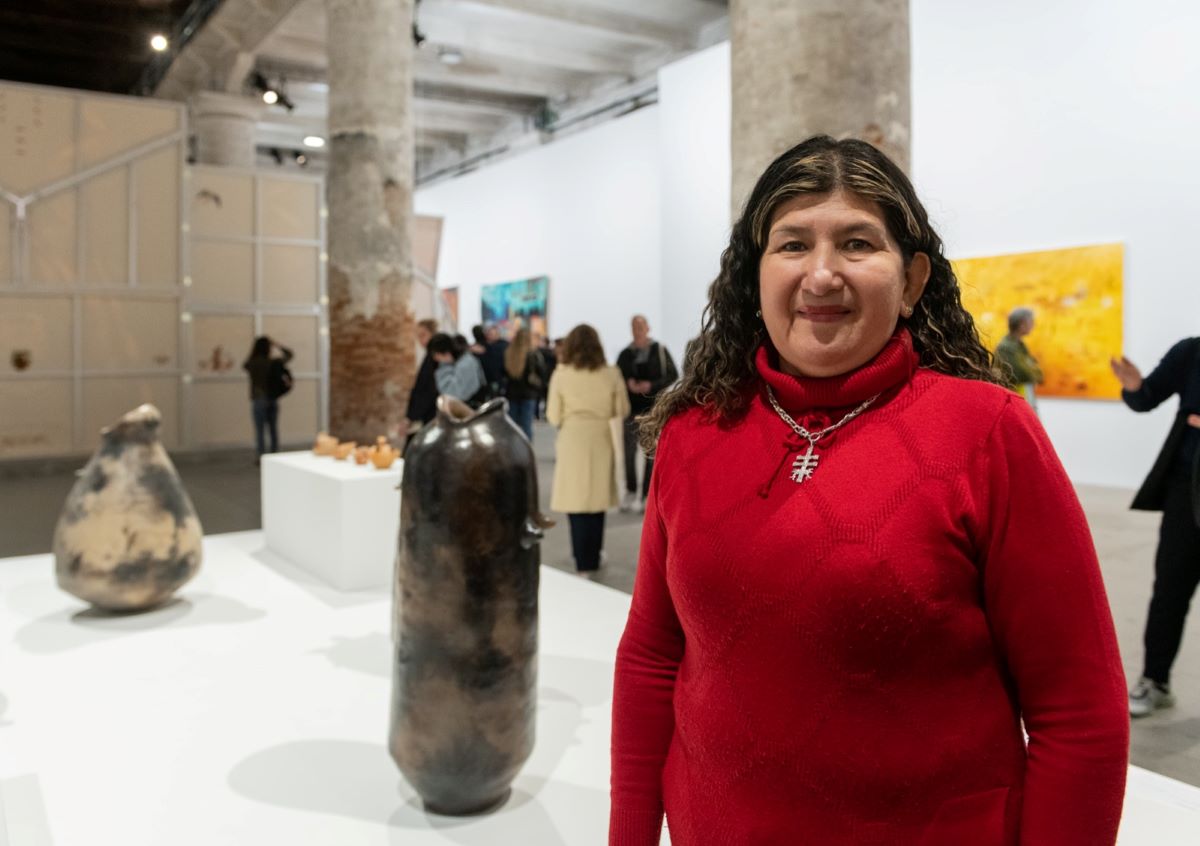 Julia Isídrez en el Arsenale © Ding Musa. Cortesía Gomide&Co