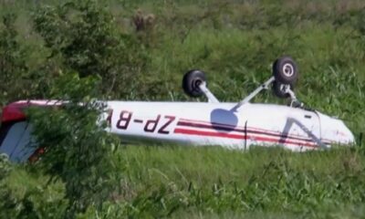 La avioneta pertenece a una escuela de aviación. Foto: Captura.