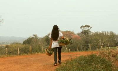 La actriz María de los Ángeles Cubilla interpreta a la adolescente Marta en "La yuyera" (2019). Cortesía