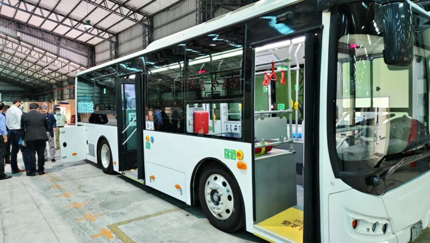 El proyecto de la firma taiwanesa Máster Bus prevé la insstalación de una fábrica de buses eléctricos en Paraguay. Foto: MIC.