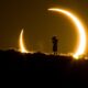 Los seres humanos han registrado los eclipses solares como sucesos importantes durante milenios. Foto: National Geographic.