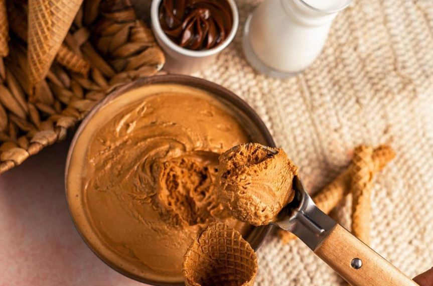 El dulce de leche, uno de los sabores más requeridos en Helados Glacé. Foto: Gentileza.