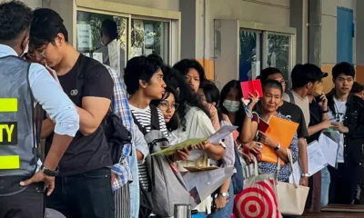 Muchos hombres jóvenes han intentado salir de Birmania tras la aprobación de la ley de reclutamiento, la medida no aplica a las mujeres. Imagen de archivo.Imagen: AFP/Getty Images