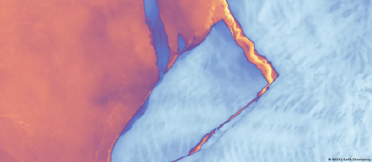 La plataforma de hielo Brunt ha producido tres grandes icebergs en cuatro años, el último de 380 km², informaron los científicos del British Antarctic Survey.Imagen: NASA’s Earth Observatory