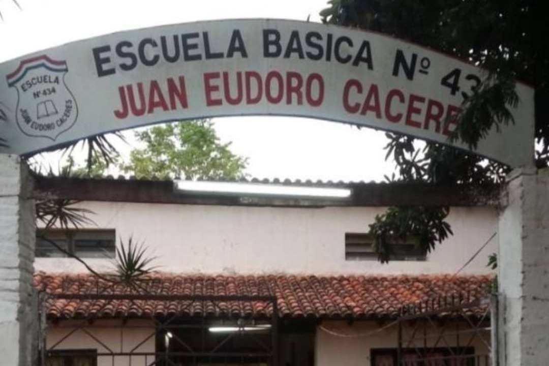 Escuela Juan Eudoro Cáceres. Foto: Facebook.