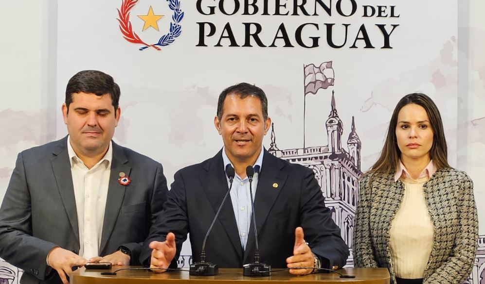 Conferencia de prensa del MAG y Senacsa. Foto: Presidencia.