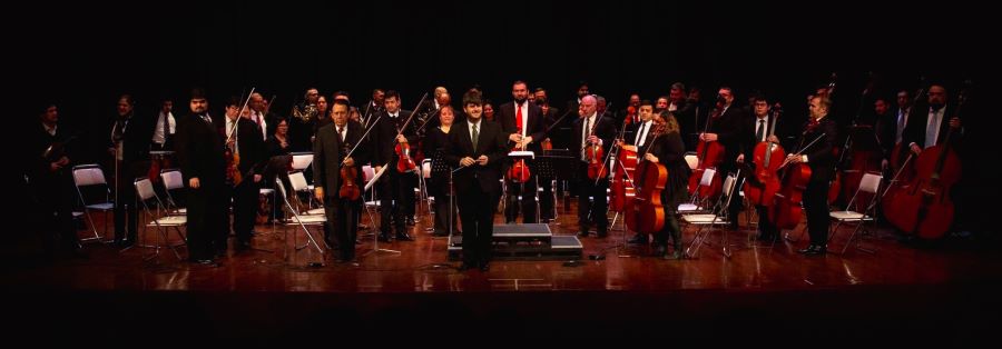 Orquesta Sinfónica de la Ciudad de Asunción, con el maestro José M. Echeverría. Cortesía