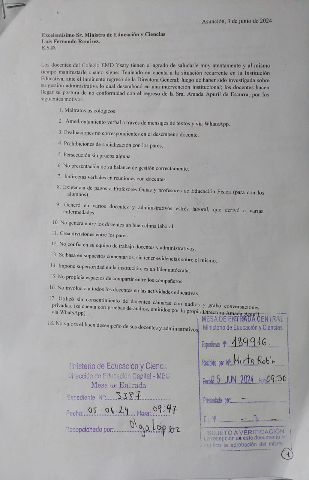 Nota presentada al ministro de Educación. Facsímil.