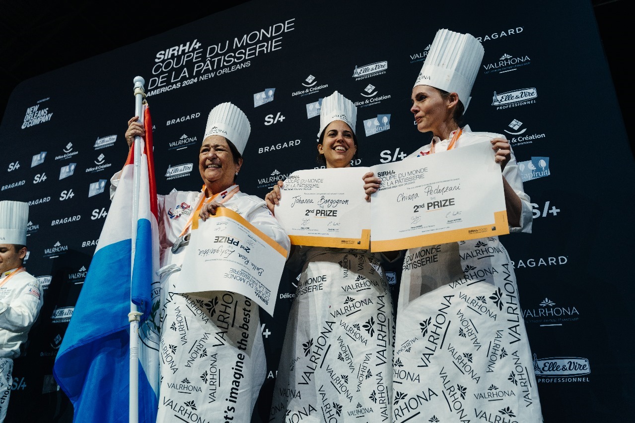 Chiara Pederzani, Johanna Borgognon y Giovana Pederzani, medallistas de plata del Mundial de Pastelería. Foto: Gentileza.