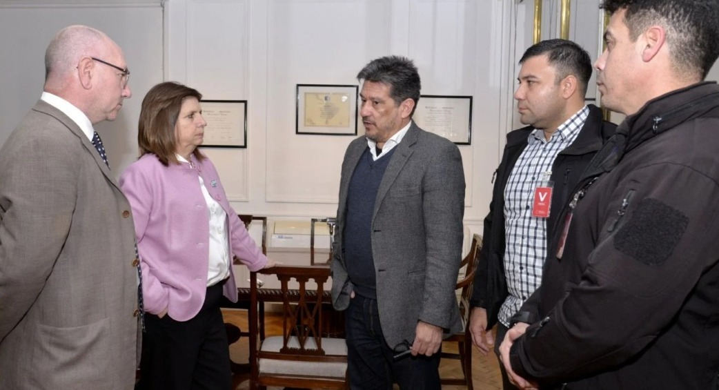 Patricia Bullrich con Nimio Cardozo. Foto: Gentileza.