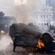 Movilización por la Ley Bases genera manifestaciones con gas pimienta, bombas molotov y fuerte operativo de seguridad en el Congreso. Foto: TN.