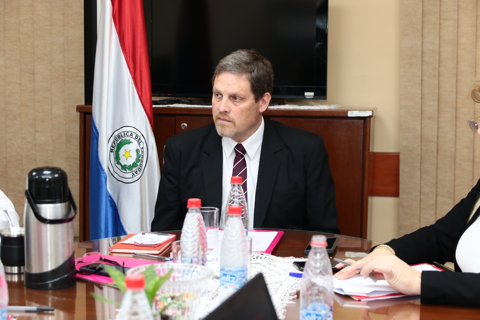 El senador Natalicio Chase, quien fue titular de la Essap y fiel seguidor del expresidente Mario Abdo Benítez, hoy es el máximo referente del cartismo en el Congreso Nacional. Foto: Senado.