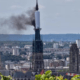 Incendio en la torre de la catedral de Notre Dame en Rouen, Francia. Foto: X