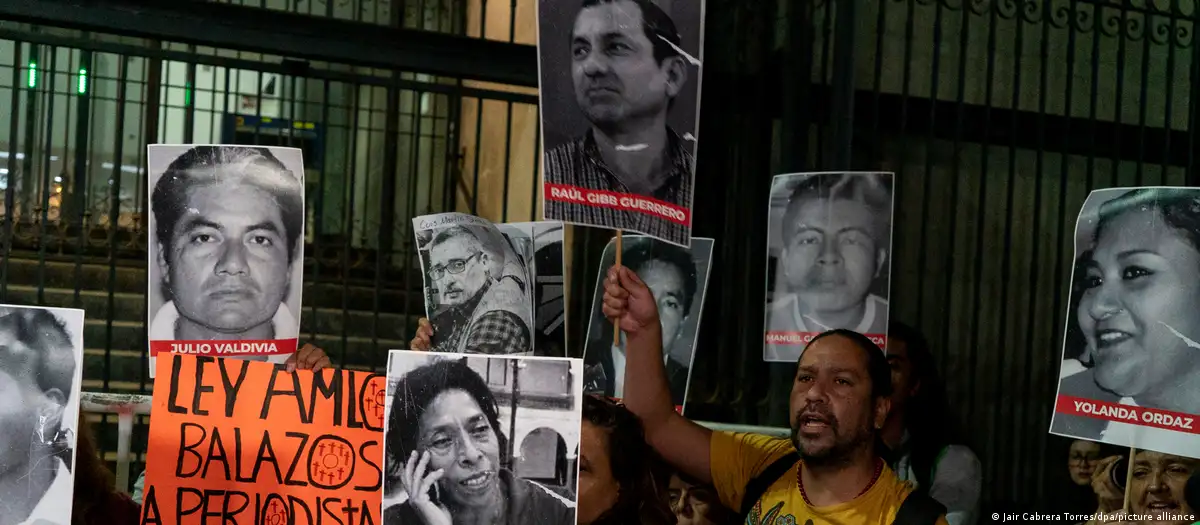 Protesta contra el asesinato de periodistas: México es uno de los países más peligrosos para ejercer el periodismo, según Reporteros Sin Fronteras. Imagen: Jair Cabrera Torres/dpa/picture alliance