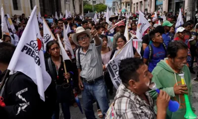 Los grupos manifestantes también demandaron que se nacionalice la energía eléctrica. Imagen: Moises Castillo/AP Photo/picture alliance