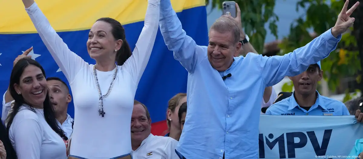 Juntos contra Maduro: María Corina Machado y Edmundo González Urrutia. Imagen: Ariana Cubillos/AP/picture alliance