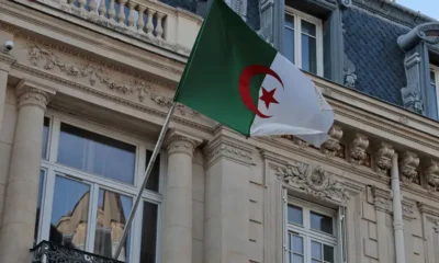 Embajada de Argelia en París, Francia. Imagen: JOEL SAGET/AFP/Getty Images