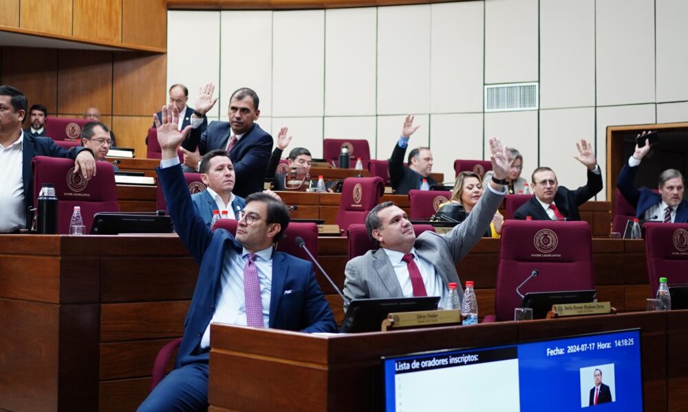 Senadores colorados cartistas. Foto: Senado.