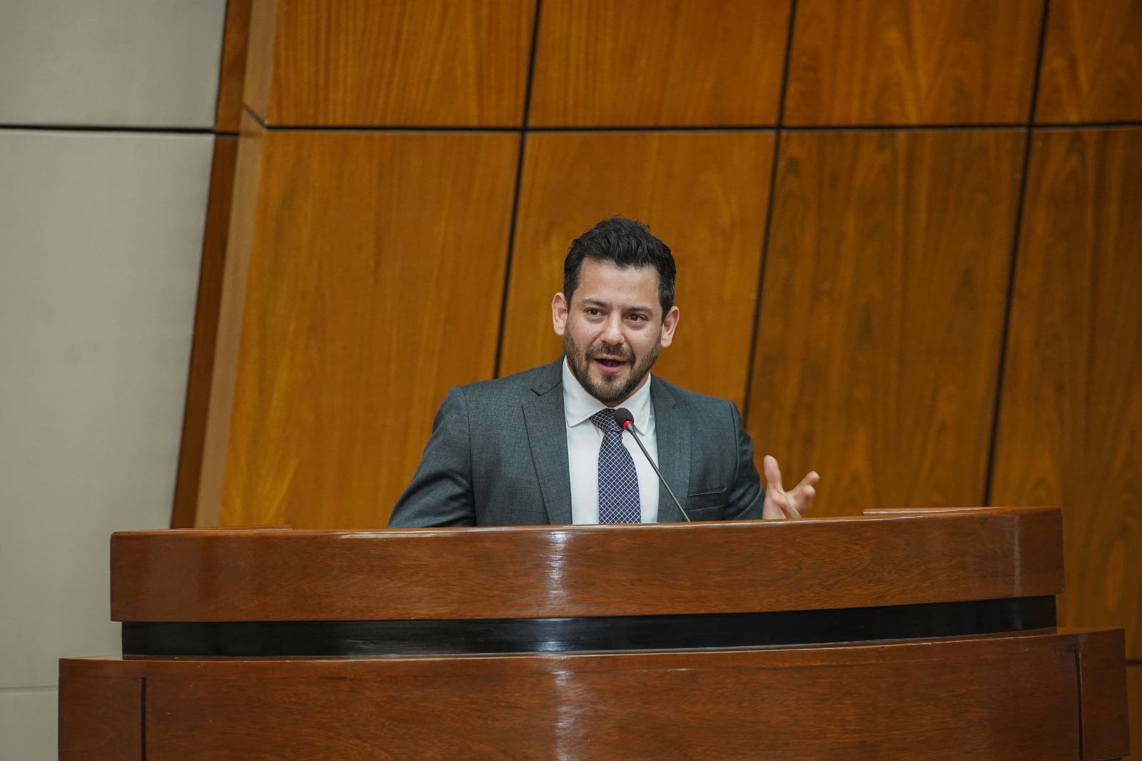 César Rossel, ministro del TSJE. Foto: Gentileza.