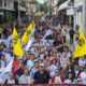 Multitudinaria marcha de docentes. Foto: Radio Cáritas.