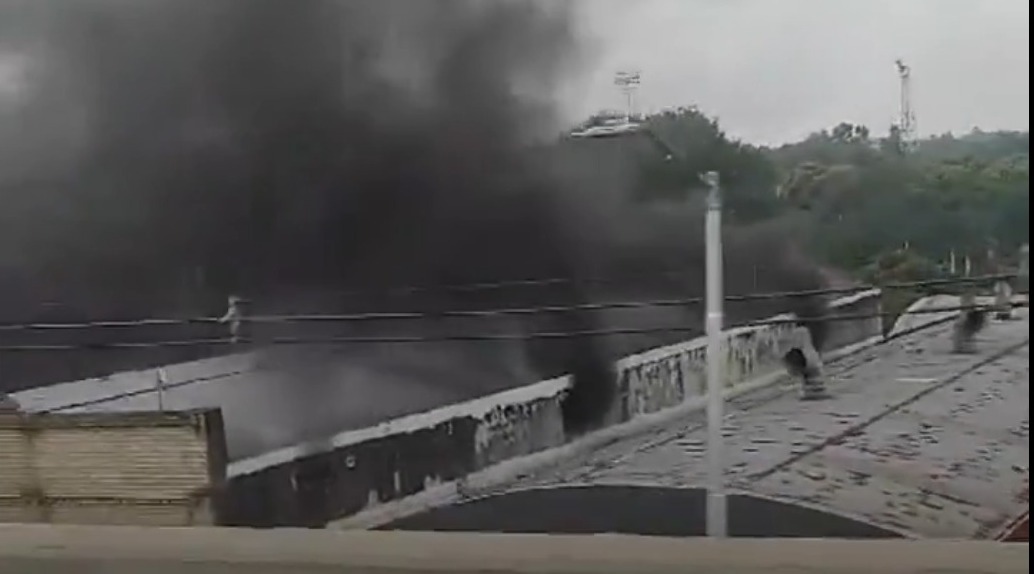 Incendio en zona de Trinidad. Foto: Captura.