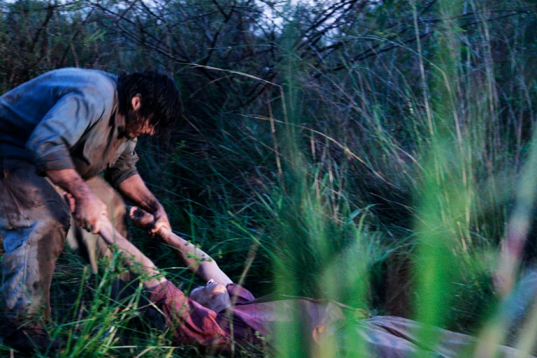 Fotograma del corto "El baldío", de Marcelo Martinessi. Crédito: lababosacine.com