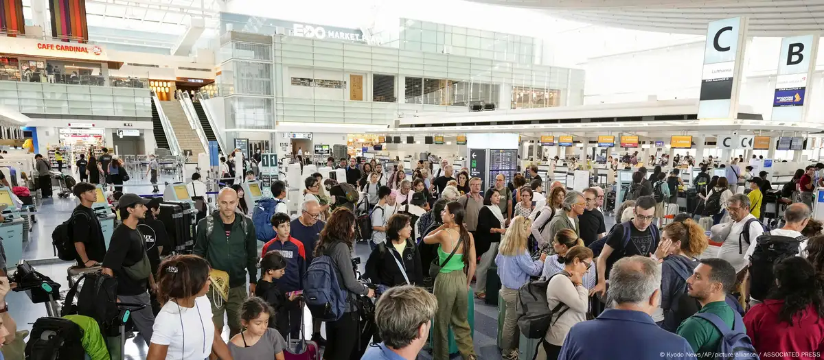 Aeropuerto de Tokio, donde miles de viajeros se han visto afectados por la cancelación de vuelos. Imagen: Kyodo News/AP/picture alliance / ASSOCIATED PRESS